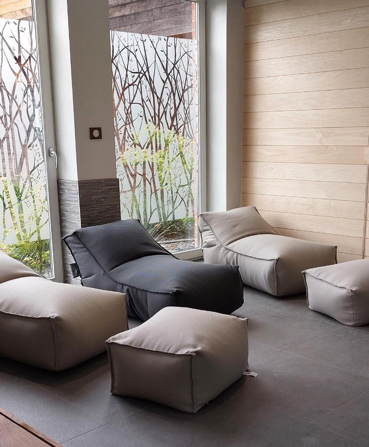 Bed and Breakfast La Couture Du Charme Sameon Exterior foto