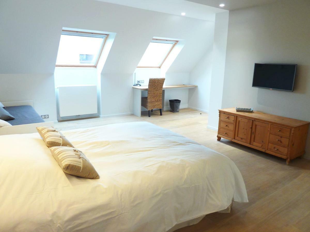 Bed and Breakfast La Couture Du Charme Sameon Exterior foto